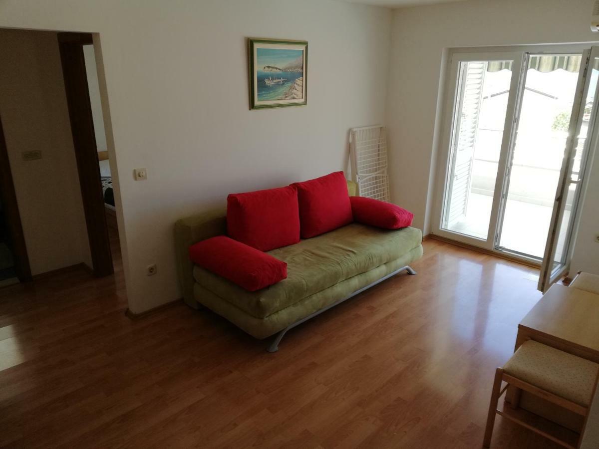 House Vera Baska Voda Bagian luar foto