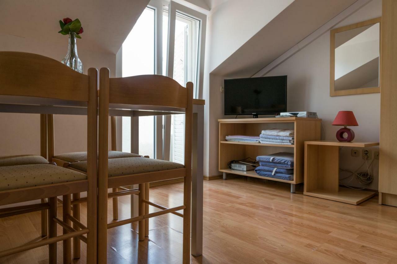 House Vera Baska Voda Bagian luar foto