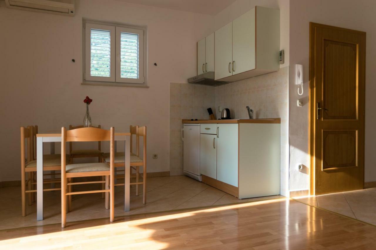 House Vera Baska Voda Bagian luar foto