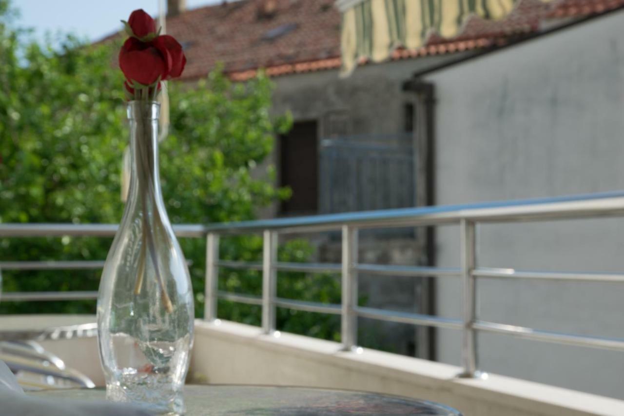 House Vera Baska Voda Bagian luar foto
